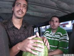 Senora With Big Ass Lets Guy Stick His Beefy Snake In Her Mouth